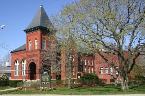 East Bridgewater Public Library, Millet Room Collection